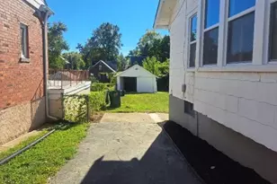 7232 Normandy Pl, Saint Louis, MO 63121 - Photo 5
