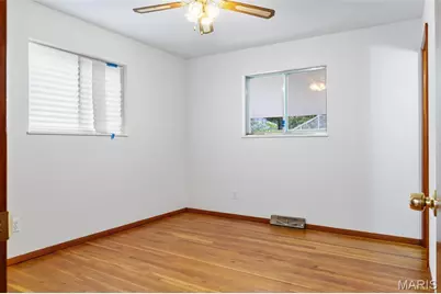 6138 Emerald Avenue, Ferguson, MO 63135 - Photo 11