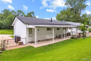 6138 Emerald Ave, Ferguson, MO 63135 - Photo 27