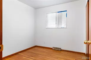 6138 Emerald Ave, Ferguson, MO 63135 - Photo 17