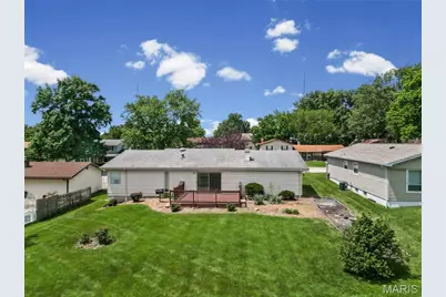 21 Newberry Drive, Saint Peters, MO 63376 - Photo 11