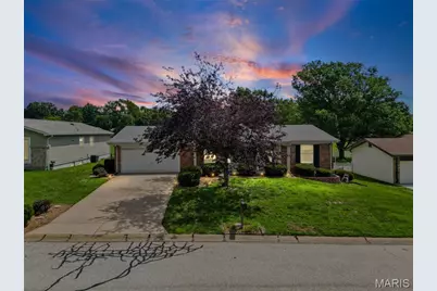 21 Newberry Drive, Saint Peters, MO 63376 - Photo 1
