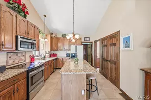 17 Rio Vista Dr, Saint Charles, MO 63303 - Photo 21