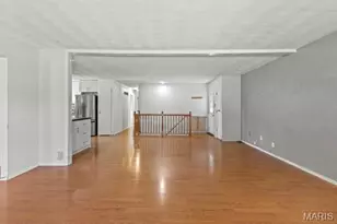 9823 Wilbes Dr, Saint Louis, MO 63123 - Photo 9