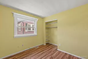 9823 Wilbes Dr, Saint Louis, MO 63123 - Photo 23