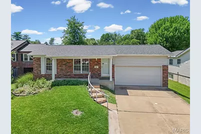 9823 Wil Bes Drive, Saint Louis, MO 63123 - Photo 1