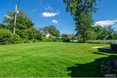 874 Albey Lane, University City, MO 63132 - Photo 97