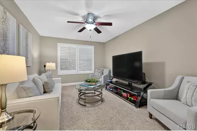5304 Dunn Ridge Court, Hazelwood, MO 63042 - Photo 31