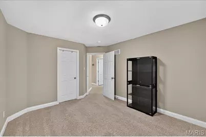 5304 Dunn Ridge Court, Hazelwood, MO 63042 - Photo 43