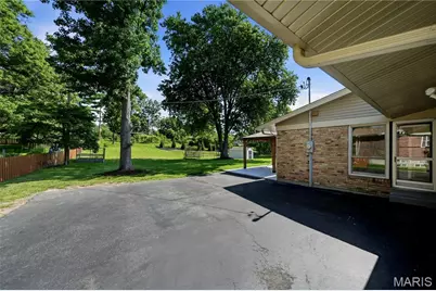 14483 Eddington Drive, Chesterfield, MO 63017 - Photo 37