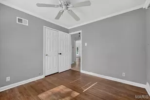 7017 Foxcroft Dr, Saint Louis, MO 63123 - Photo 17