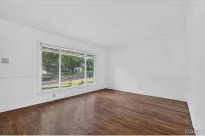 7017 Foxcroft Drive, Saint Louis, MO 63123 - Photo 7