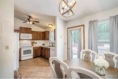 7712 Meadow View Circle, Union, MO 63084 - Photo 9
