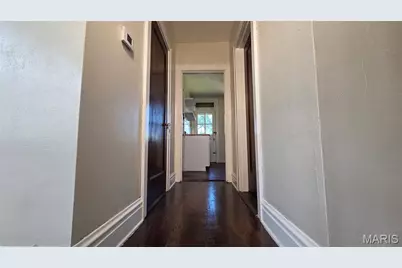 2633 Russell Boulevard, Saint Louis, MO 63104 - Photo 21