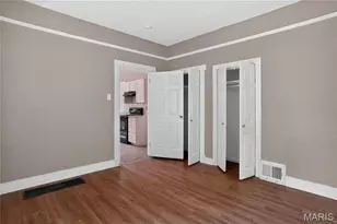 366 Suburban Ave, Saint Louis, MO 63135 - Photo 9