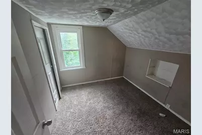 366 Suburban Avenue, Saint Louis, MO 63135 - Photo 11