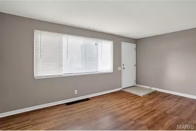 10365 Nashua Drive, Saint Louis, MO 63136 - Photo 5