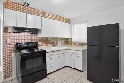 10365 Nashua Drive, Saint Louis, MO 63136 - Photo 7