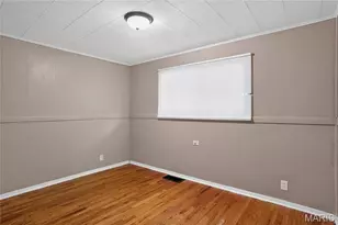10365 Nashua Dr, Saint Louis, MO 63136 - Photo 11