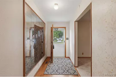 12190 McKelvey Road, Maryland Heights, MO 63043 - Photo 3