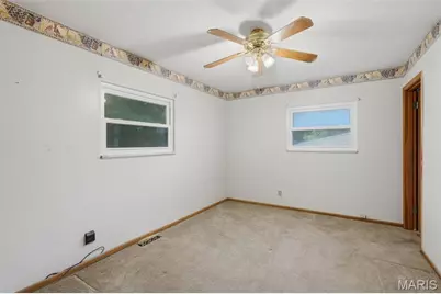 12190 McKelvey Road, Maryland Heights, MO 63043 - Photo 13