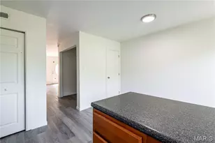 3017 Pembroke Ln, High Ridge, MO 63049 - Photo 13