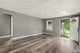 3801 Avondale Ave, Saint Louis, MO 63121 - Photo 3