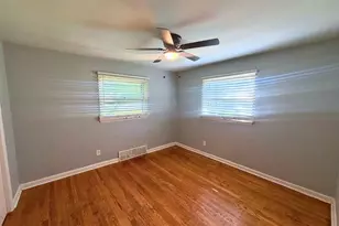 1419 Farmview Ave, Unincorporated, MO 63138 - Photo 9