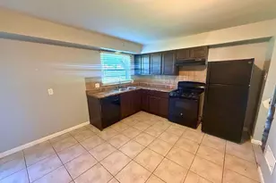 1419 Farmview Ave, Unincorporated, MO 63138 - Photo 7