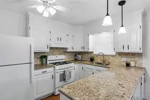 1525 Pepperhill Dr, Florissant, MO 63033 - Photo 13