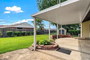 1525 Pepperhill Dr, Florissant, MO 63033 - Photo 31