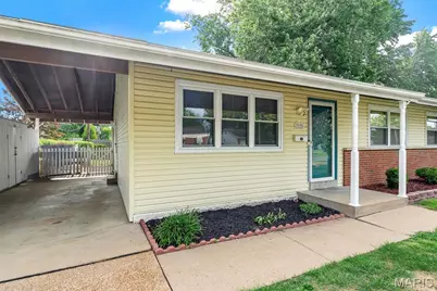 1525 Pepperhill Drive, Florissant, MO 63033 - Photo 3