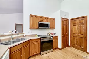 511 Fortress Ct, Saint Charles, MO 63303 - Photo 17