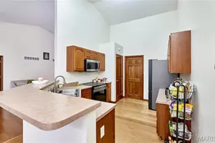 511 Fortress Ct, Saint Charles, MO 63303 - Photo 21