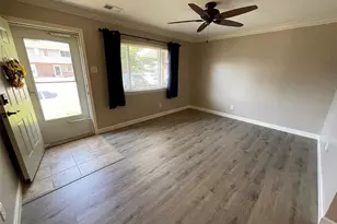 10512 Carroll Wood Way, Unincorporated, MO 63128 - Photo 3