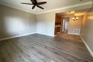 10512 Carroll Wood Way, Unincorporated, MO 63128 - Photo 9