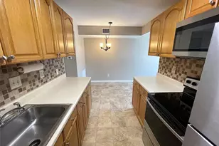 10512 Carroll Wood Way, Unincorporated, MO 63128 - Photo 7