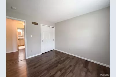 743 Eaglebrooke Drive, Ballwin, MO 63021 - Photo 13