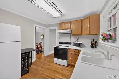 5300 Chippewa Street, Saint Louis, MO 63109 - Photo 9