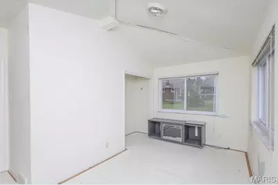 4540 Butler Hill Road, Saint Louis, MO 63128 - Photo 21