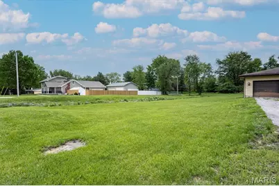 4540 Butler Hill Road, Saint Louis, MO 63128 - Photo 27