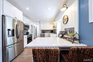 5622 Murdoch Ave, Saint Louis, MO 63109 - Photo 5