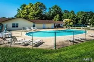 1430 Summergate Pkwy, Saint Charles, MO 63303 - Photo 21