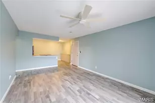 1430 Summergate Pkwy, Saint Charles, MO 63303 - Photo 5