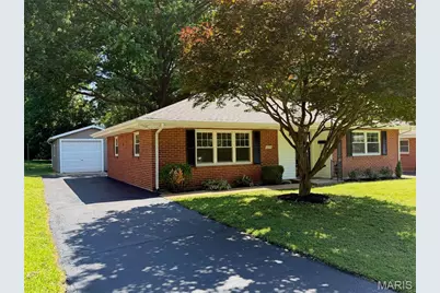 1035 Saint Marie Street, Florissant, MO 63031 - Photo 1