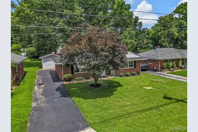 1035 Saint Marie Street, Florissant, MO 63031 - Photo 23
