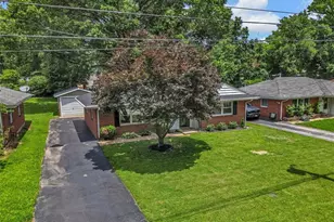 1035 St Marie St, Florissant, MO 63031 - Photo 23