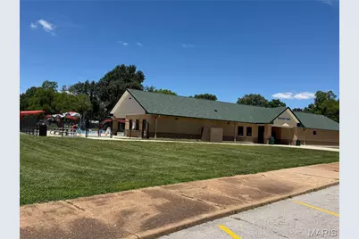 1035 Saint Marie Street, Florissant, MO 63031 - Photo 21