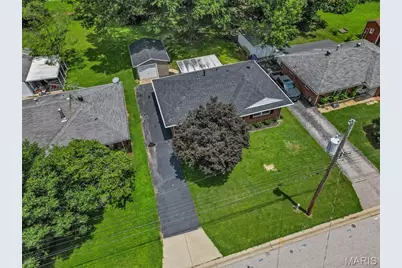 1035 Saint Marie Street, Florissant, MO 63031 - Photo 27