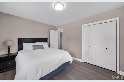 1035 Saint Marie Street, Florissant, MO 63031 - Photo 11